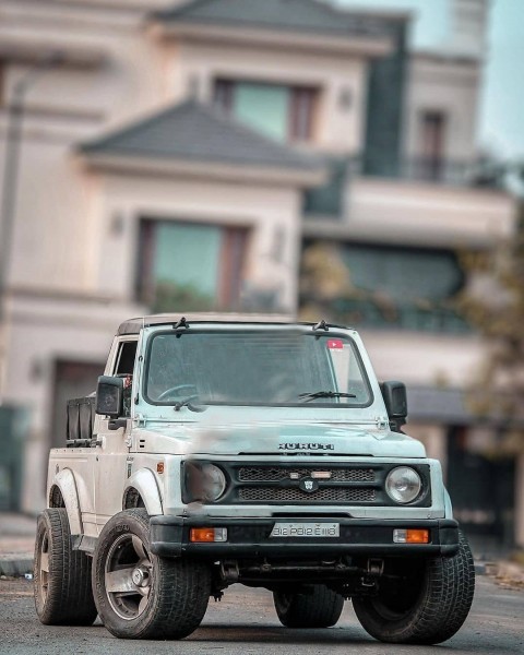 White Car Cb Background Blur Full HD